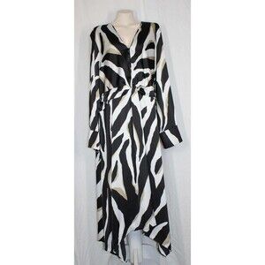 Sofia Vergara 22 XXXL Black White Geometric Giraffe Handkerchief Hem Midi Dress